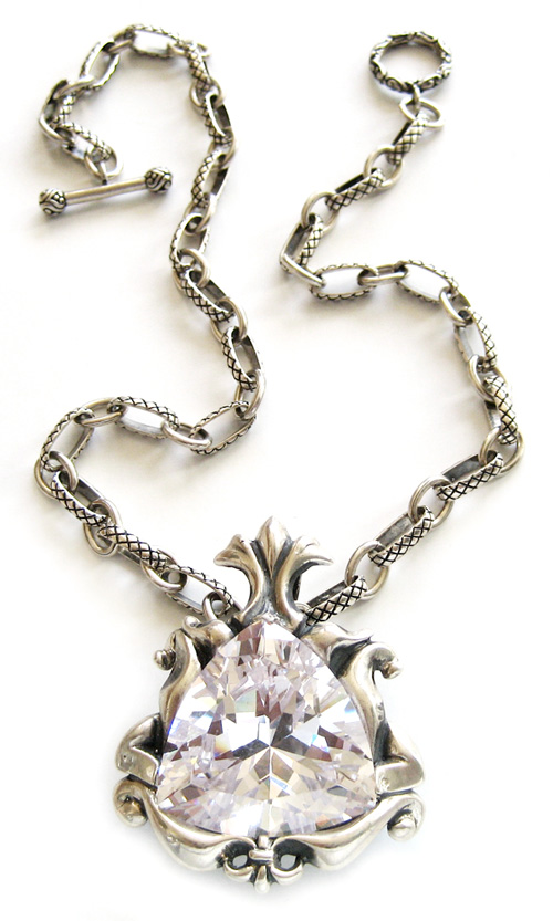 Lipari Pendant with Triolo Necklace